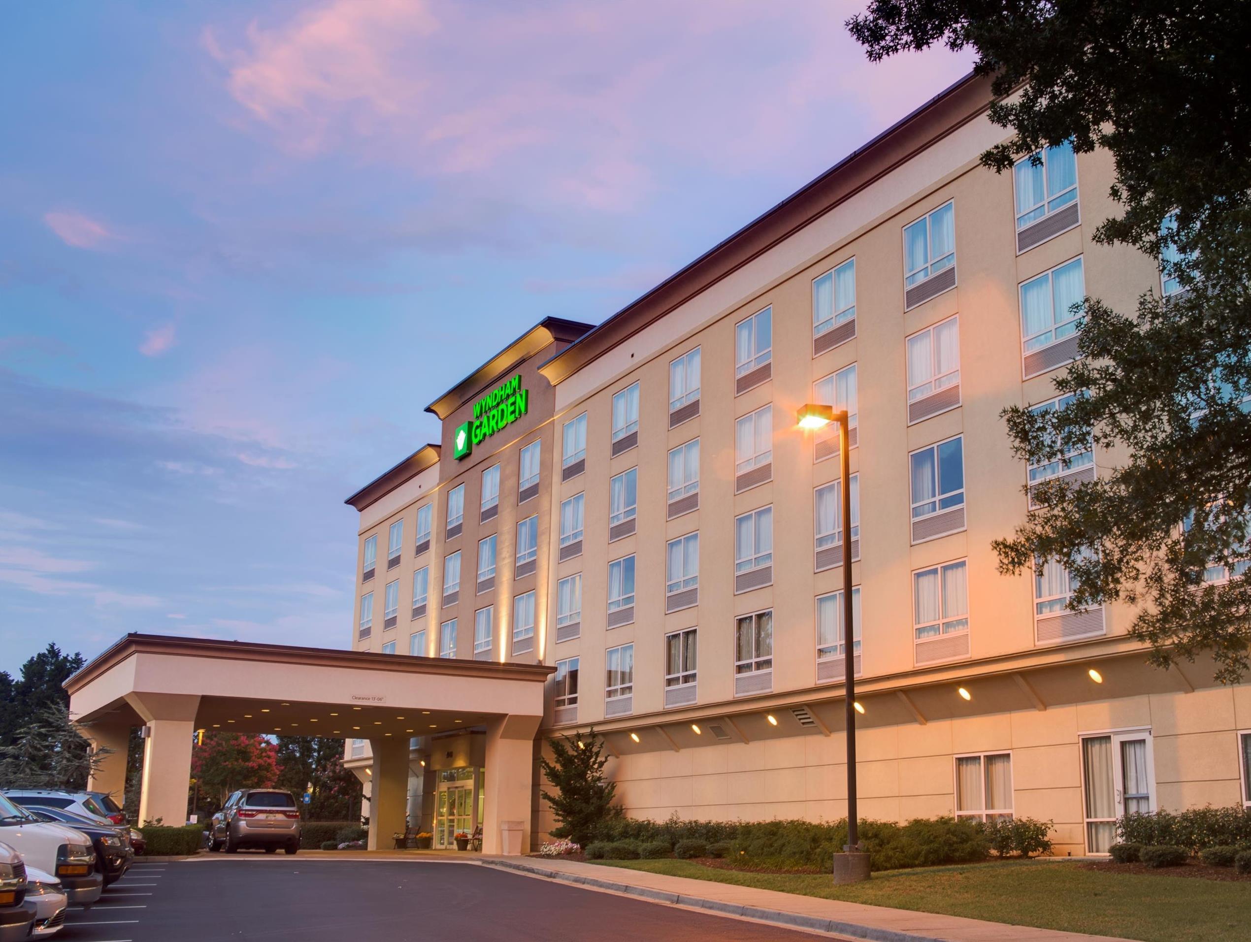 Hotel Wyndham Garden Duluth Exterior foto