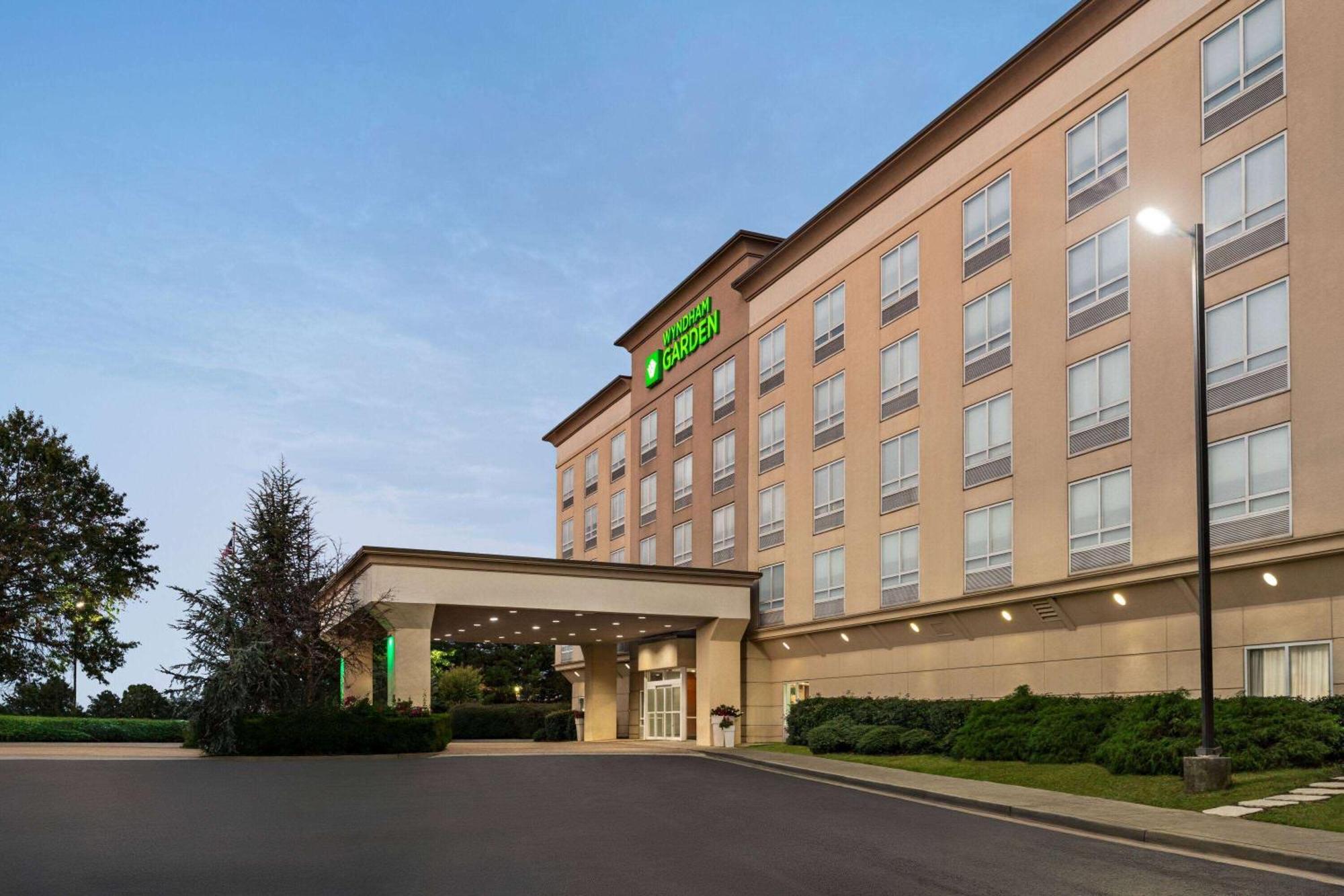 Hotel Wyndham Garden Duluth Exterior foto